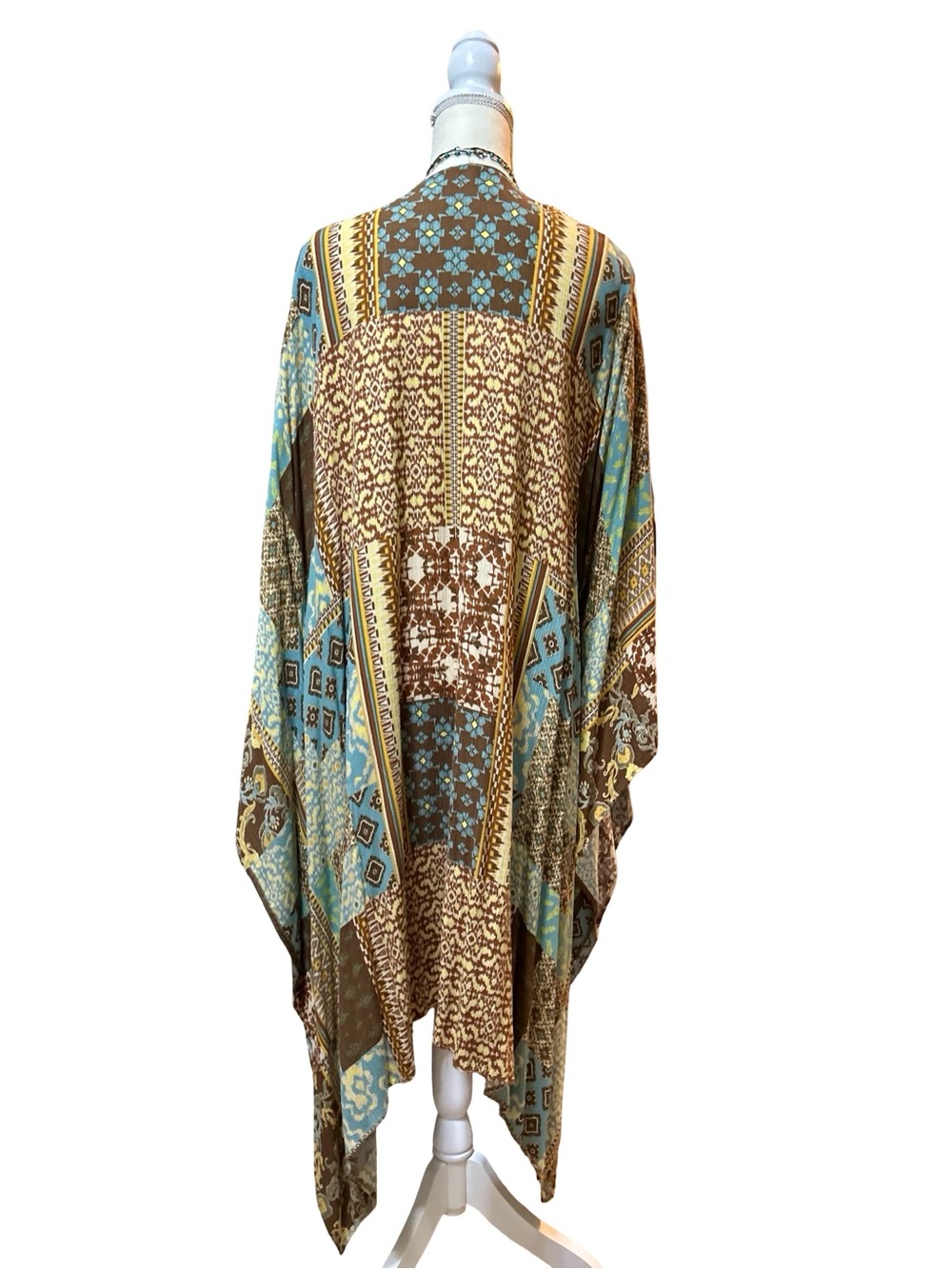 Bohemian Patterned Duster - Picture 3 of 3
